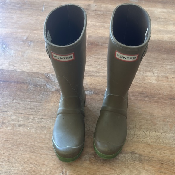 Big Kids Original First Hunter Rain boots size 3 army green - Picture 3 of 7